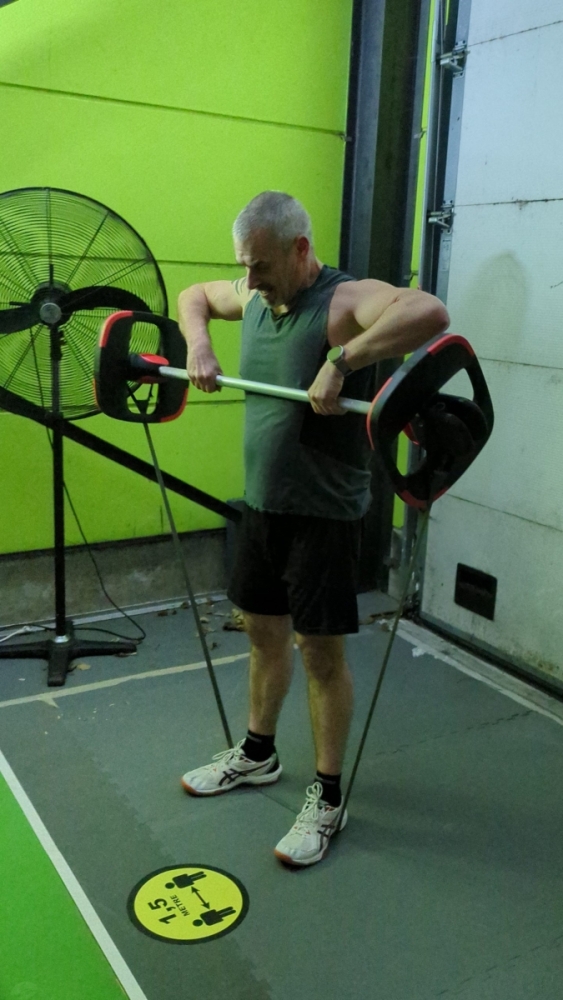 PXL_20241230_182035347