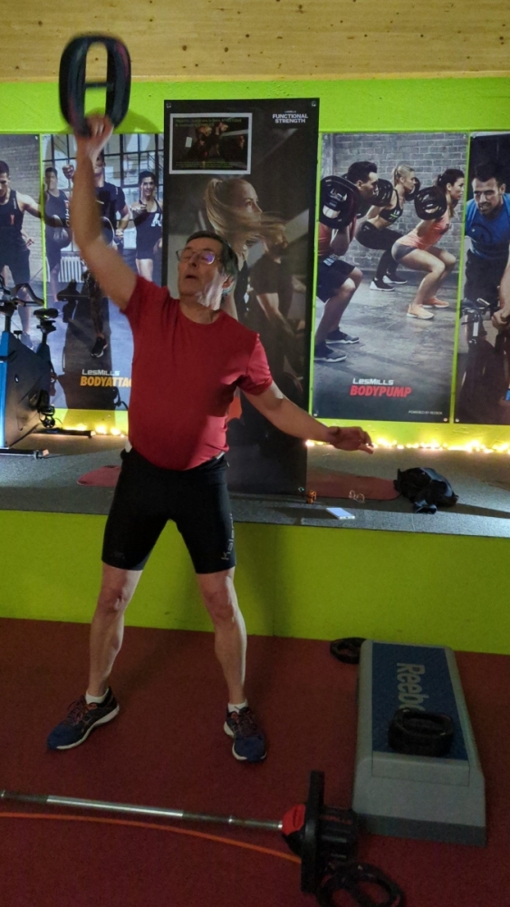 PXL_20241230_182122647