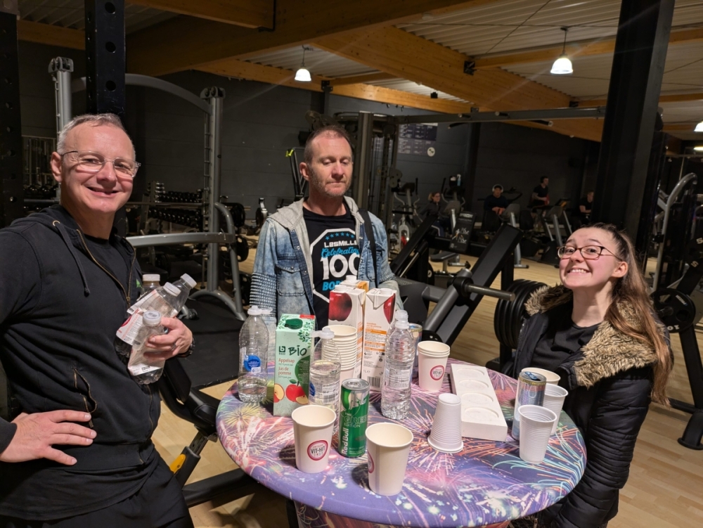 PXL_20241230_191729101